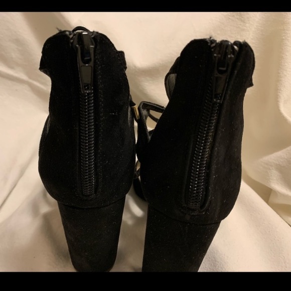 Wild Diva Lounge Heels - Suede Heels Black - Picture 6 of 6